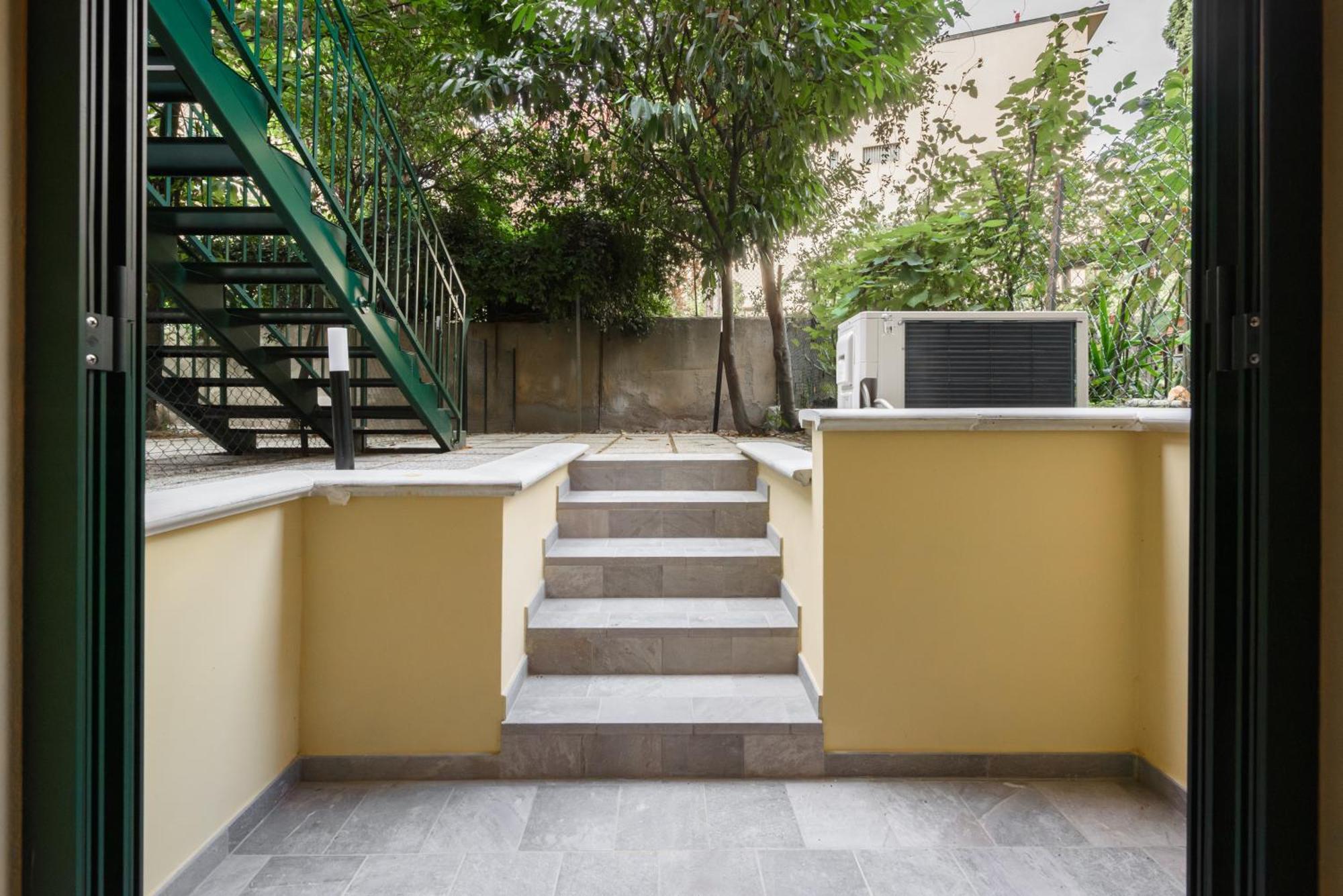 Apartment Napoleone - New Near Historic Center *